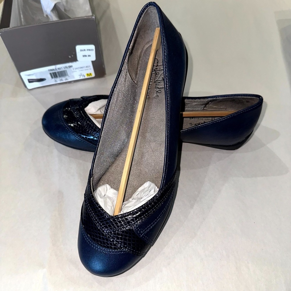 LifeStride Finale Navy Ballet Flats Women's 7.5 M • Soft System Comfort • NIB